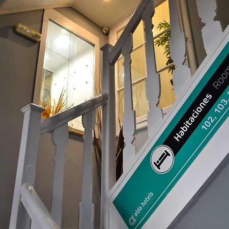 Albergue O Fogar De Teodomiro Сантьяго-де-Компостела Экстерьер фото