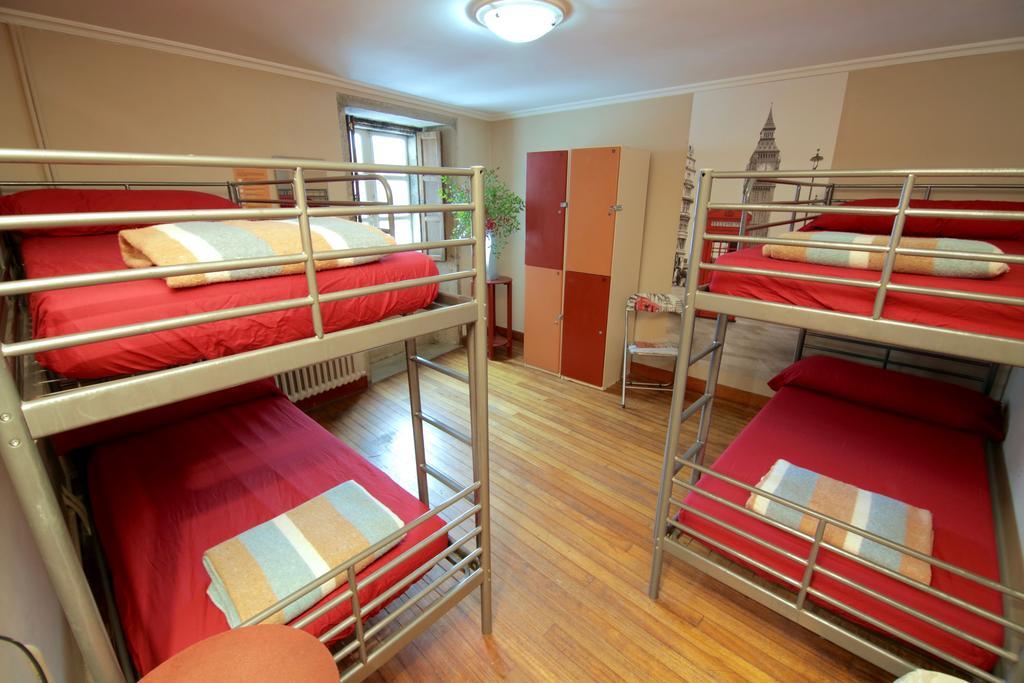 Albergue O Fogar De Teodomiro Сантьяго-де-Компостела Экстерьер фото
