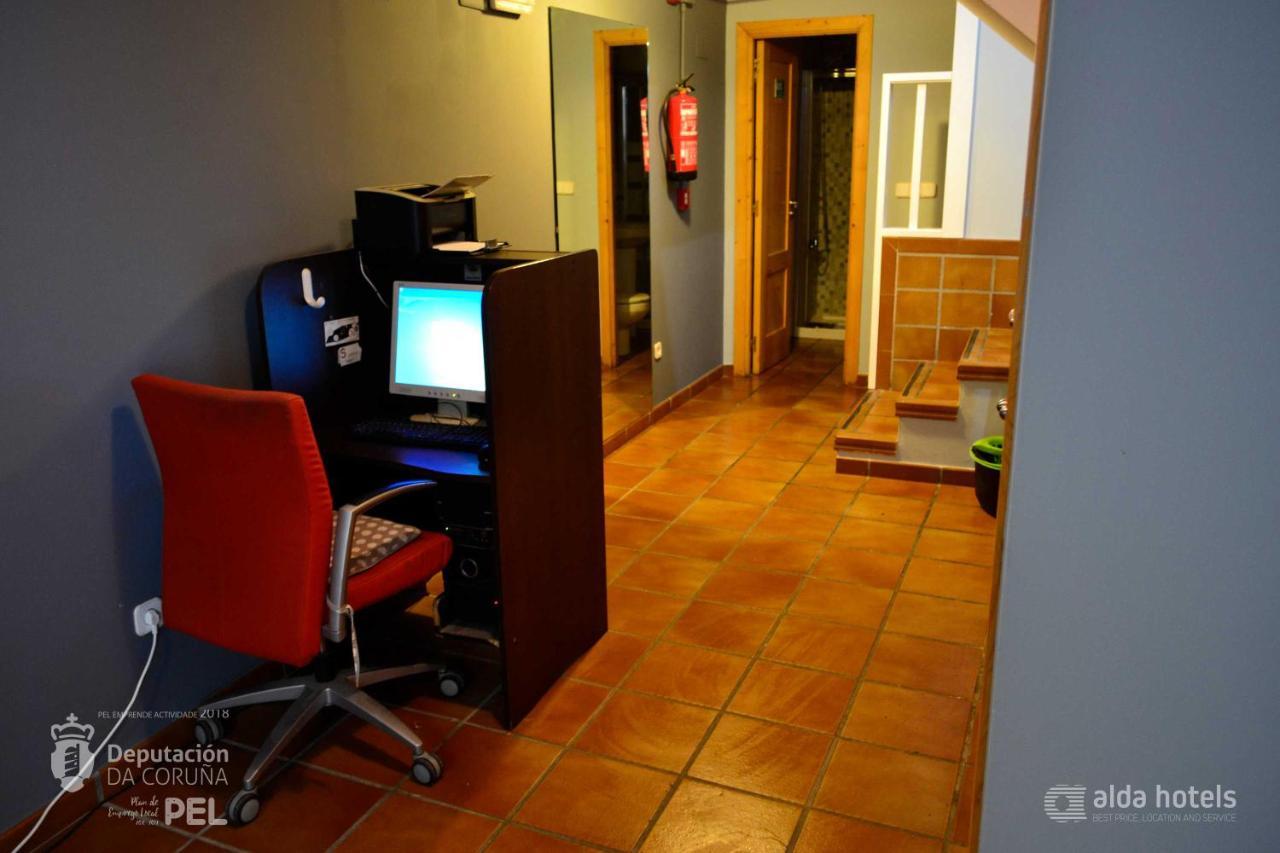 Albergue O Fogar De Teodomiro Сантьяго-де-Компостела Экстерьер фото